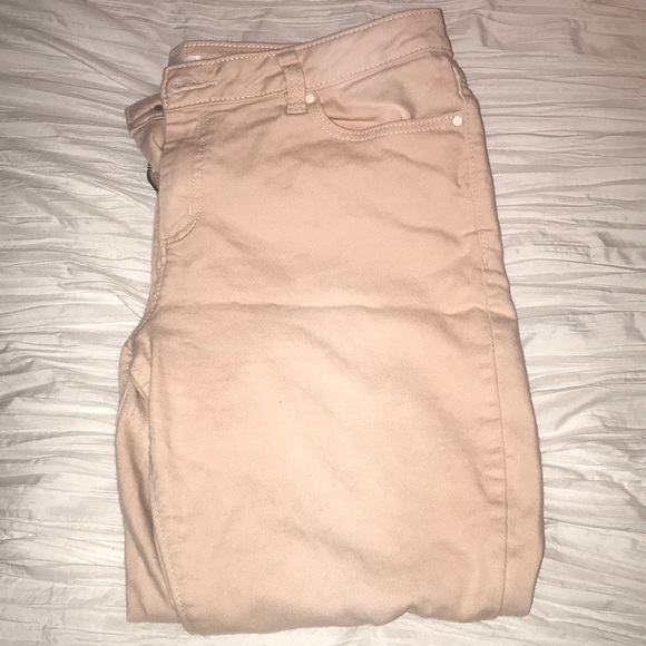 Lauren Conrad light pink crop jeans - Picture 1 of 2